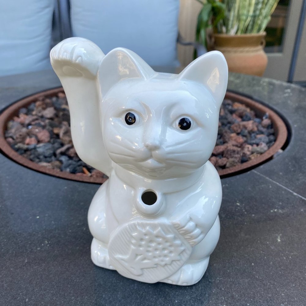Vintage Benihana Lucky Kitty Cat Tiki Cup Incense White Burner